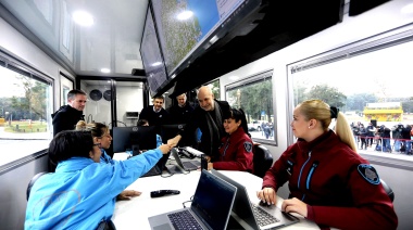 Larreta presentó una Unidad de Monitoreo sobre ruedas para la Policía de la Ciudad