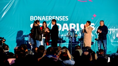 Kicillof entregó reconocimientos a voluntarios del programa Bonaerenses Solidarios