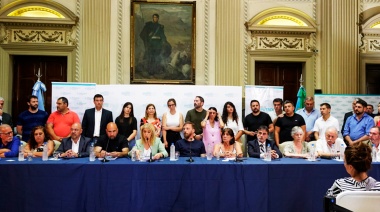 Legisladores bonaerenses salieron a bancar a Cristina Kirchner ante la condena judicial