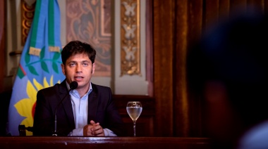 Kicillof sumó el apoyo para su reelección de una organización de ex intendentes