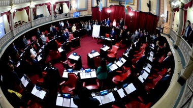 La oposición bloqueó la sesión en el Senado: “Si no muestran que transfirieron a los municipios, que se olviden"