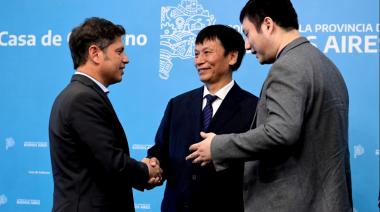 Kicillof metió fondo: anunció una inversión millonaria con China y celebró en Bahía Blanca