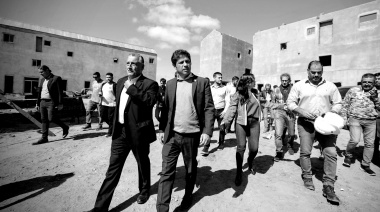 Contra la espada y la pared, Kicillof surfea entre demandas municipales y falta de fondos