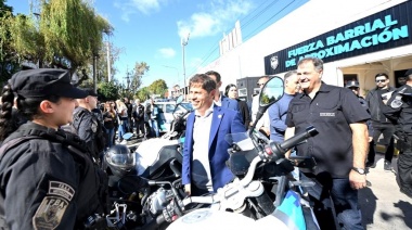 Kicillof entregó patrulleros en Lanús y aseguró que no se va a “someter a la política de ajuste permanente”