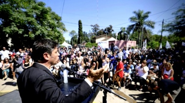 Kicillof inauguró una escuela en Ituzaingó y marcó la diferencia con Milei: “No creemos en el ajuste”