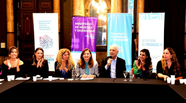 Alak y Díaz participaron de la Mesa de Mujeres Emprendedoras y Empresarias de La Plata