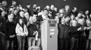 Previo al anuncio de Cristina, Kicillof reunió a sus intendentes para marcar posturas en el armado de listas