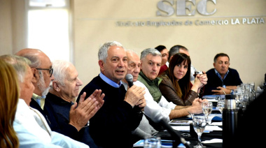 Alak encabezó el primer encuentro de candidatos de Fuerza Patria en La Plata