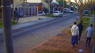En La Matanza y frente al hijo de 12 años, jóvenes ladrones ejecutaron a una mujer dentro de su auto