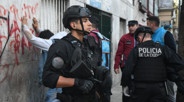 Policía de la Ciudad recuperó un auto robado e interceptó a varios sujetos que trasladaban estupefacientes en Constitución