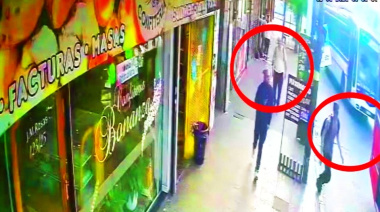 Banda de "salteadores" robó a un hombre que estaba armado y los obligó a devolver todo