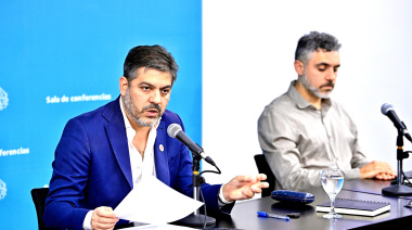 El gobierno de Kicillof se puso firme y rechazó el "fondo fijo" para municipios en el Presupuesto 2026