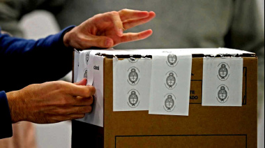 Senadores buscan cambiar la Constitución bonaerense para votar menos veces