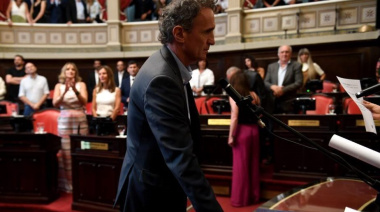 La polémica de las testimoniales: Katopodis y Valenzuela juraron, pero pidieron licencia al instante en el Senado