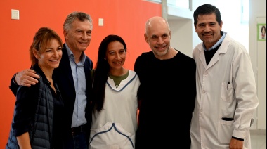 Mauricio Macri y Rodríguez Larreta de visita en una escuela en Nueva Pompeya