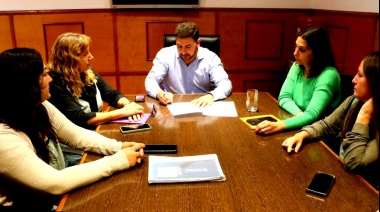 Egüen anunció la creación de la carrera de Docente Municipal en 25 de Mayo