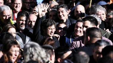 Kicillof y su MDF se movilizaron por Cristina: “La Argentina de Milei es autoritarismo”