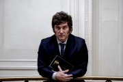 Milei en modo enigmático: definió a su candidato en la Provincia pero evitó dar el nombre