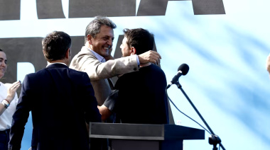 Amigos otra vez: Grabois cerró la campaña de Fuerza Patria con un guiño y flores a Massa