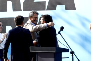 Amigos otra vez: Grabois cerró la campaña de Fuerza Patria con un guiño y flores a Massa