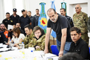 Kicillof volvió a marcar la diferencia con Milei y prorrogó la emergencia para Bahía Blanca
