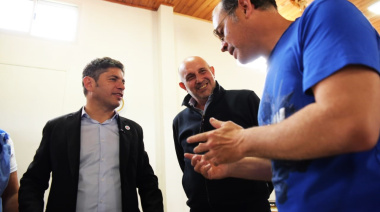 Kicillof se la agarró contra los gobernadores de Provincias Unidas y los llamó “viudas de Milei”