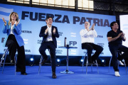 Kicillof y Taiana pidieron “ser más peronistas que nunca” y decirle a Milei “hasta acá llegaste”