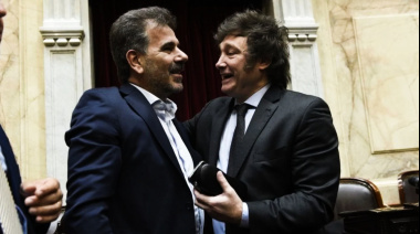 Milei puso más fichas a la fusión PRO libertaria en Provincia para “sacar a patadas al kirchnerismo”