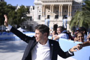 Malas noticias para los camporistas: una encuesta ubica a Kicillof como nuevo líder del PJ
