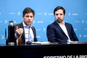 El gobierno bonaerense trató a Adorni de “mentiroso perversa” por los salarios médicos