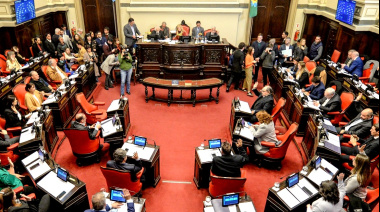Reelecciones indefinidas: la oposición criticó al peronismo por restaurar “privilegios” en la Provincia