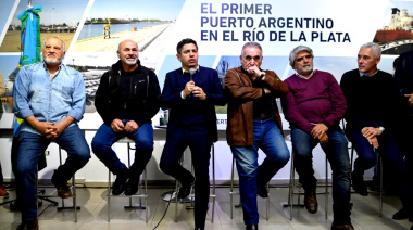 Kicillof se enfoca también en octubre: compartió acto con Taiana y una camporista