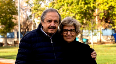 Sburlatti, la candidata del alfonsinismo, cuestionó a Milei y aseguró que representa “la anti política”