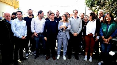 Mensajes: Kicillof, Wado y Malena Galmarini estuvieron juntos en Tres de Febrero