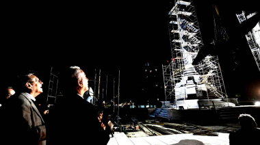 Obras de puesta en valor en La Plata: el águila de Plaza Italia volvió a su sitio original
