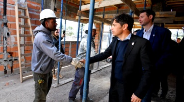 Kicillof: “Trabajamos para que el interior tenga las mismas oportunidades que los grandes centros urbanos”.