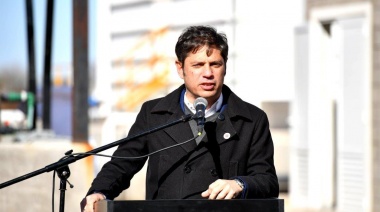 Kicillof visitó Leandro N. Alem para inaugurar una planta potabilizadora y una usina láctea