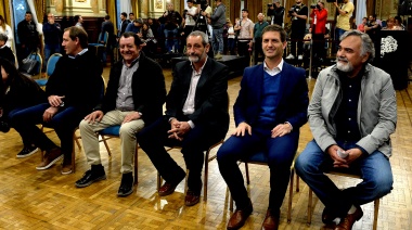 Intendentes bonaerenses se meten en el debate por la suspensión de las PASO