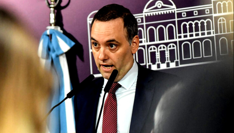 En medio de las negociaciones por la alianza en Provincia, desde Nación aseguraron: “Es kirchnerismo o Libertad Avanza”