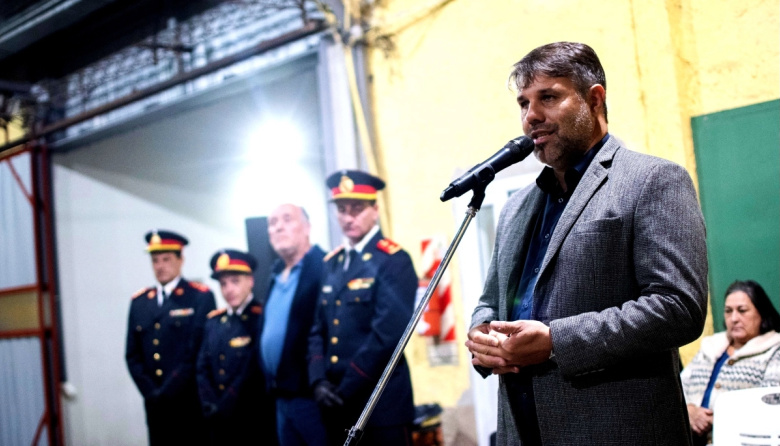 Hourcade festejó el 68° aniversario de los Bomberos Voluntarios junto a vecinos de Magdalena