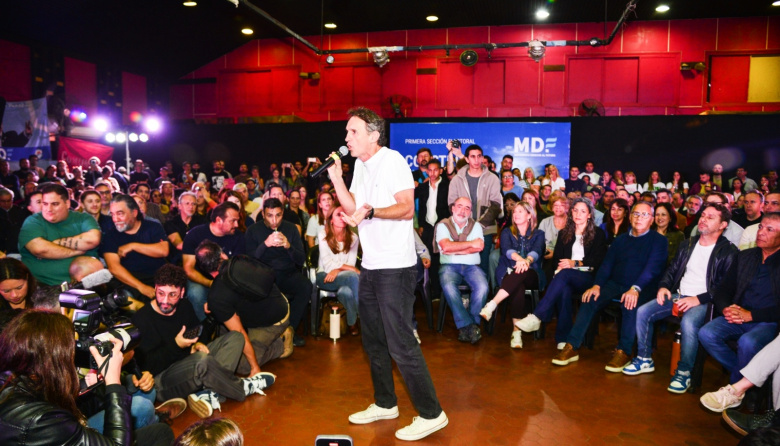 Katopodis encabezó un plenario kicillofista y llamó a la militancia a trabajar por el futuro del país