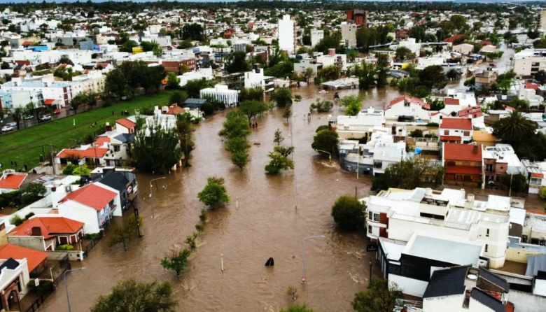 Milei vetó la emergencia por las inundaciones en Bahía Blanca