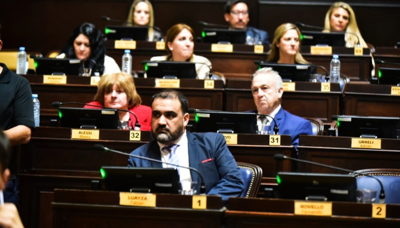 Tensión en Diputados: con la ruptura de los libertarios dialoguistas, habrá un décimo bloque