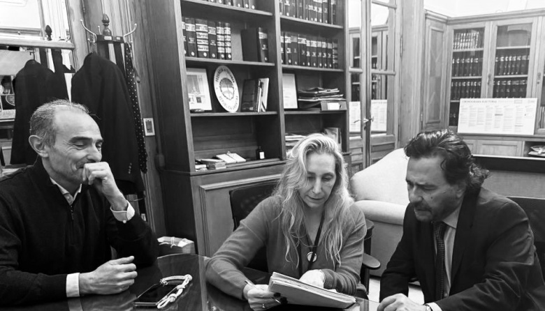 Karina Milei buscar correr a Santiago Caputo de la mesa de negociación con los gobernadores