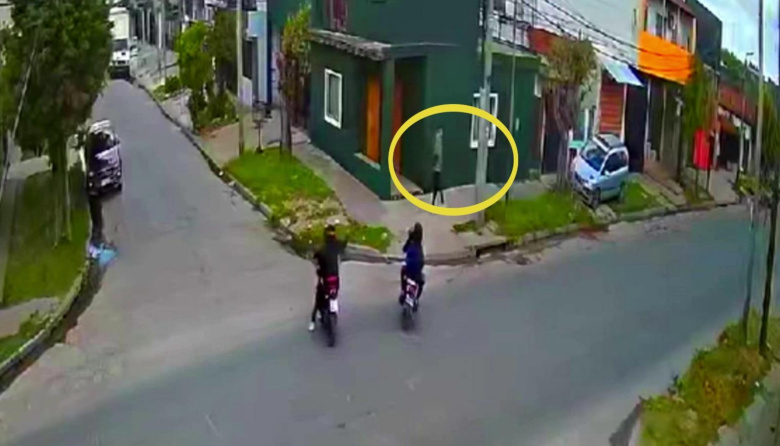 Te sacan las ganas de comer: motochorros lo persiguieron, golpearon y robaron antes del mediodía