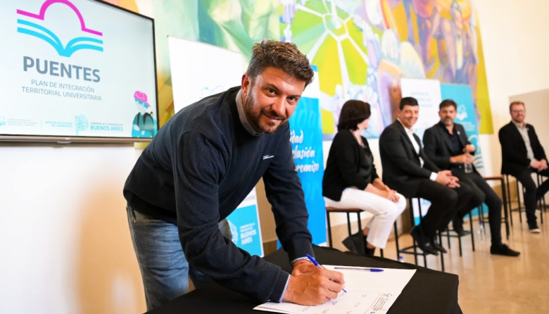 Un diputado bonaerense comenzó el operativo clamor y pide a Kicillof como candidato en 2027