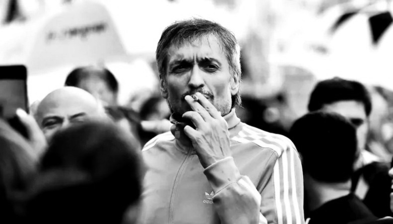 La Cámpora ataca y le marca la cancha a Kicillof: la polémica maniobra en la previa de la interna del PJ bonaerense