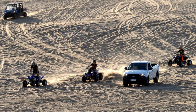 Pinamar en contra del fallo judicial que prohíbe cuatris en “La Frontera”