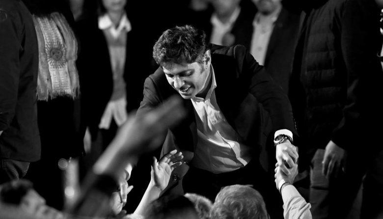Kicillof se acomoda y convoca al consejo del PJ bonaerense para tomar el control