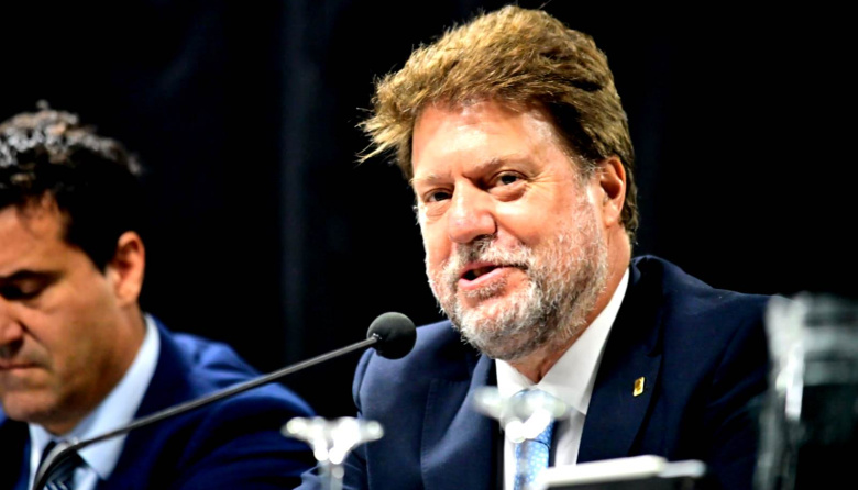 El radicalismo encabeza una Reforma Electoral y presiona a Kicillof por la Boleta Única y PASO optativas